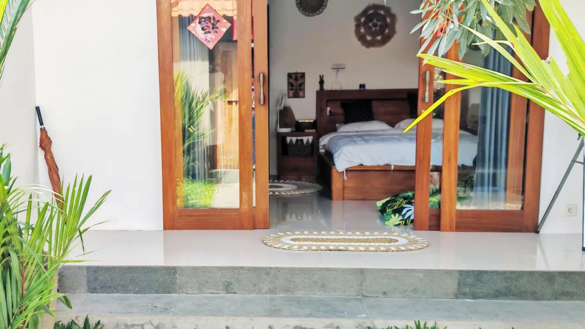 Female-Only Solowe Home House Ubud Penzion